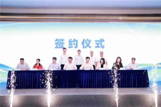 云图片