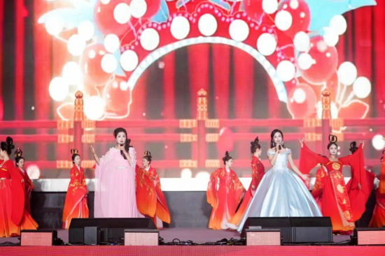 云图片